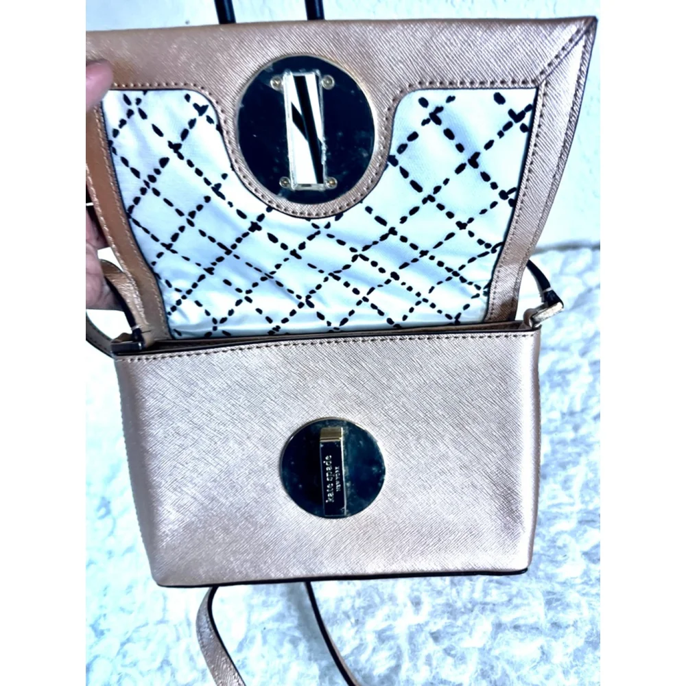 Kate Spade New York Womens Rose Gold Newbury Lane Sally Saffiano Crossbody Bag